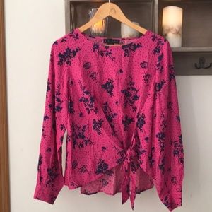 Sanctuary blouse long sleeves, front tie, raspberry/blue, blank tag Small